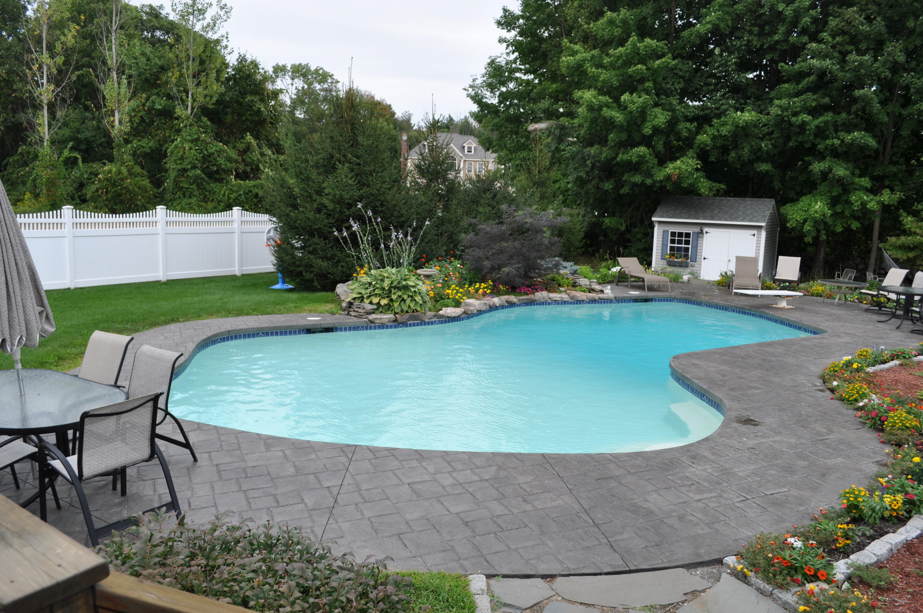 Work Stone Edge Pools